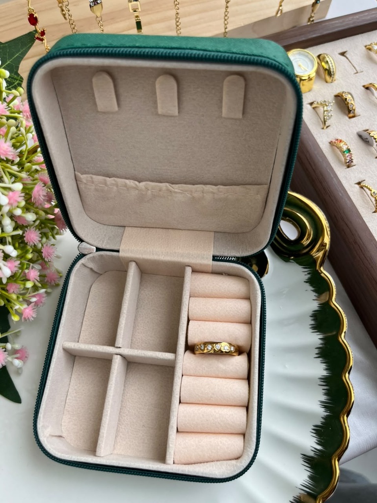 Desire ring (6)