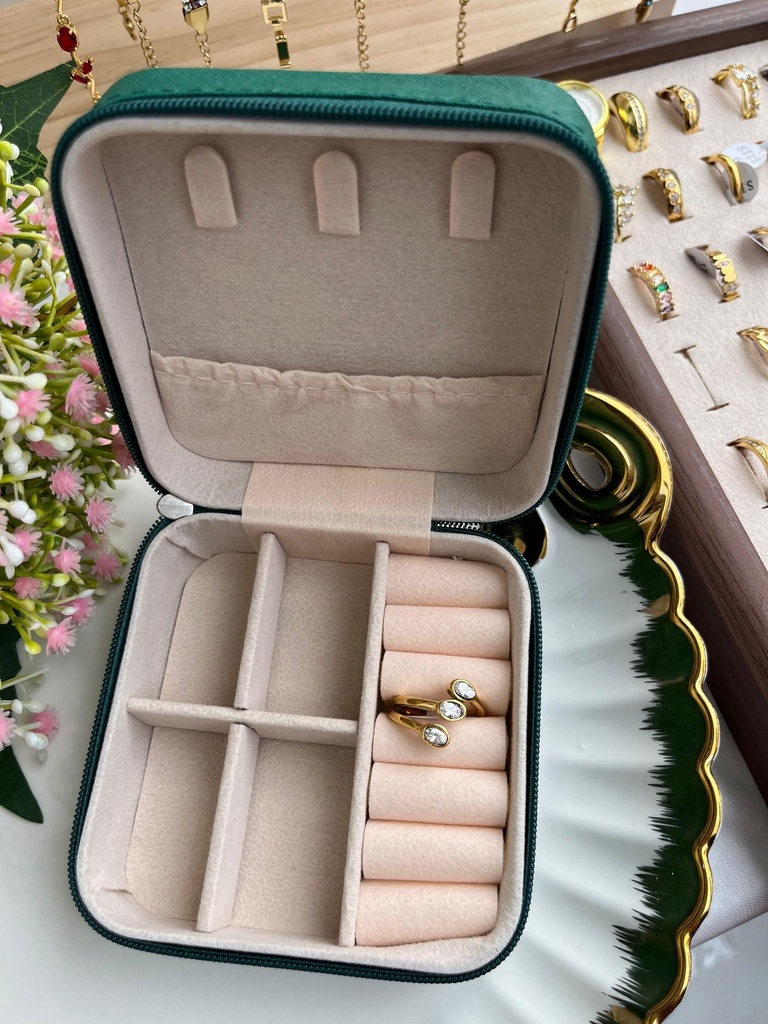 Mirelle Ring
