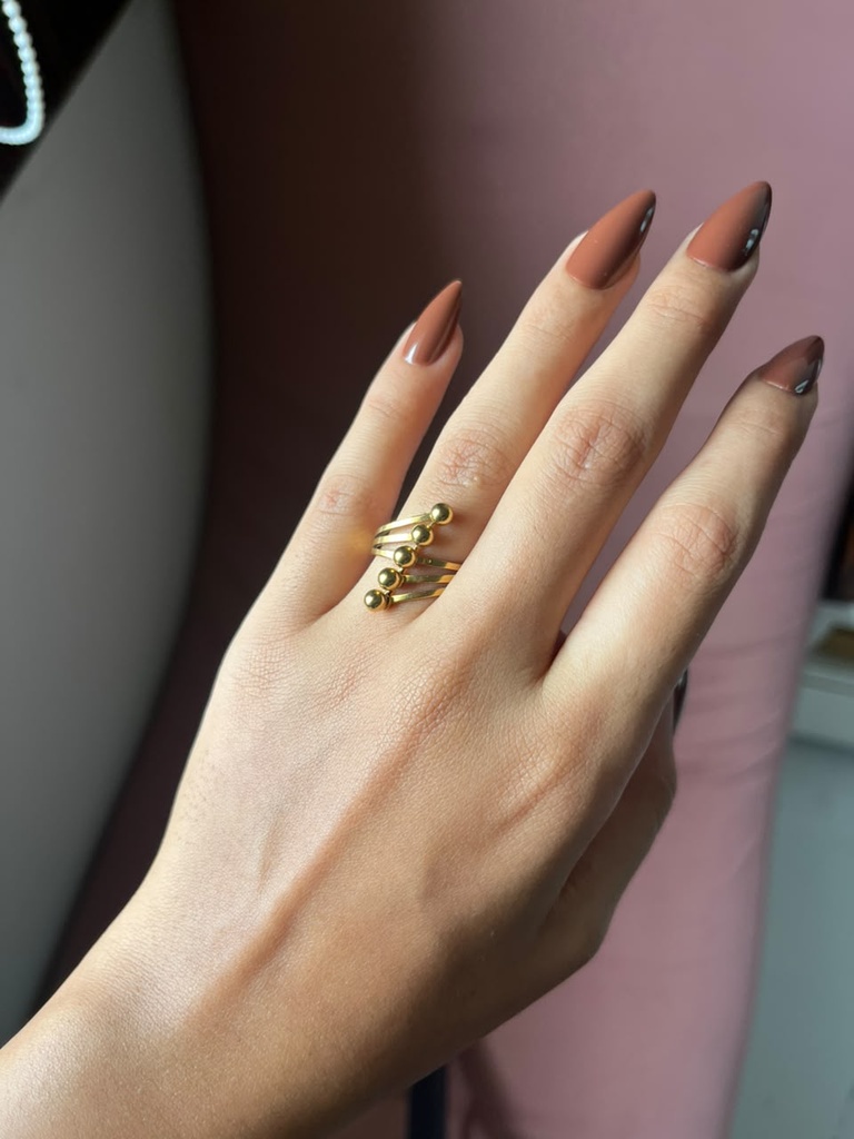 beads ring