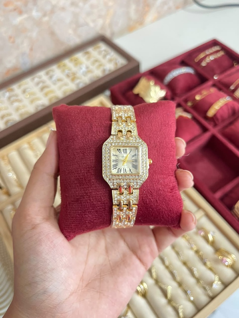 Gleam golden watch