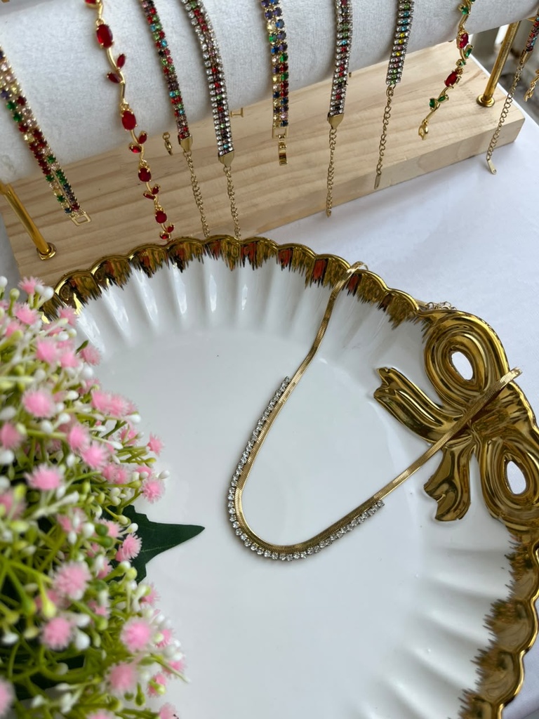 stone tennis necklace
