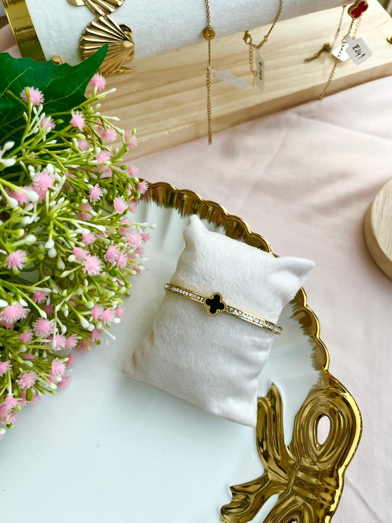 clover kada