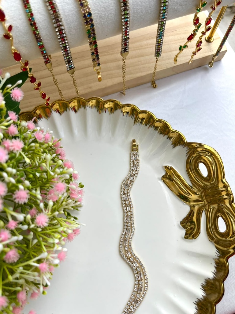royale tennis bracelet